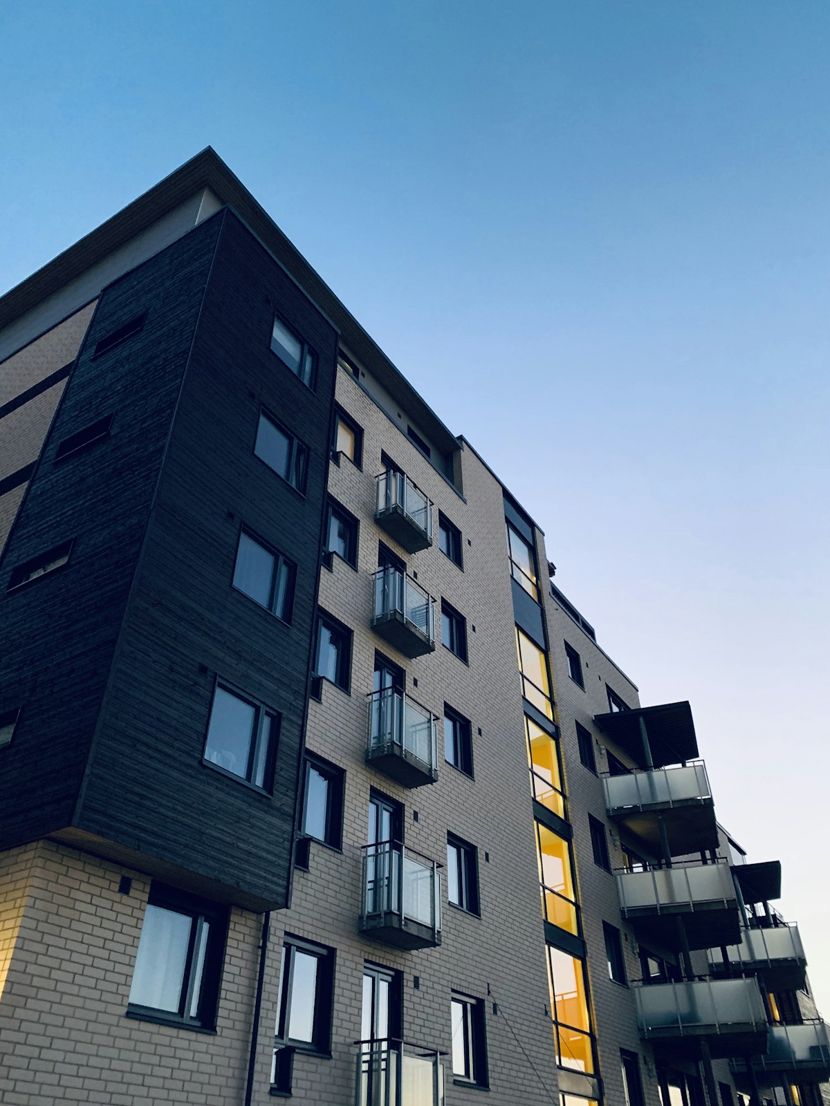 Best Rental Websites for Finding Apartments in 2026