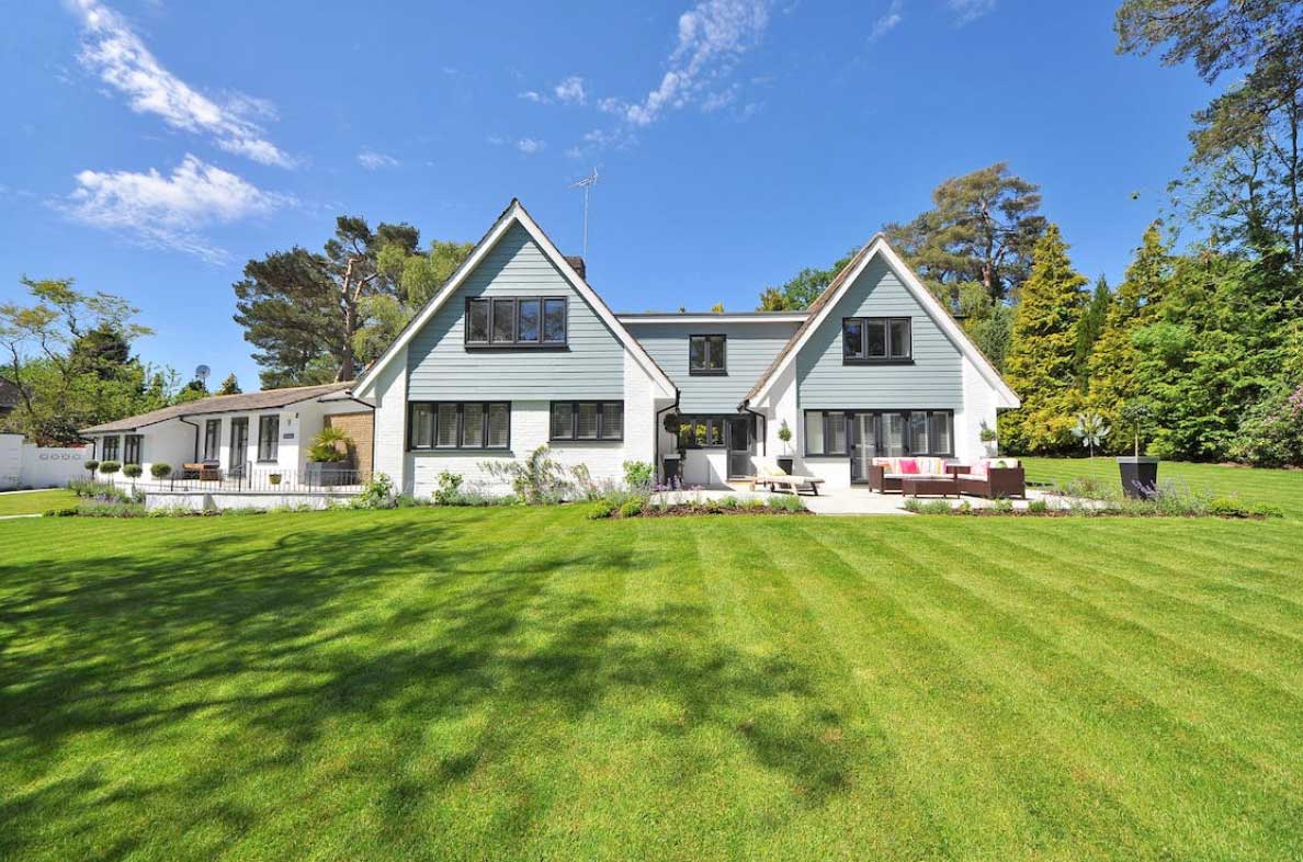 Lawn Care Tips That Can Help You Sell Your Home